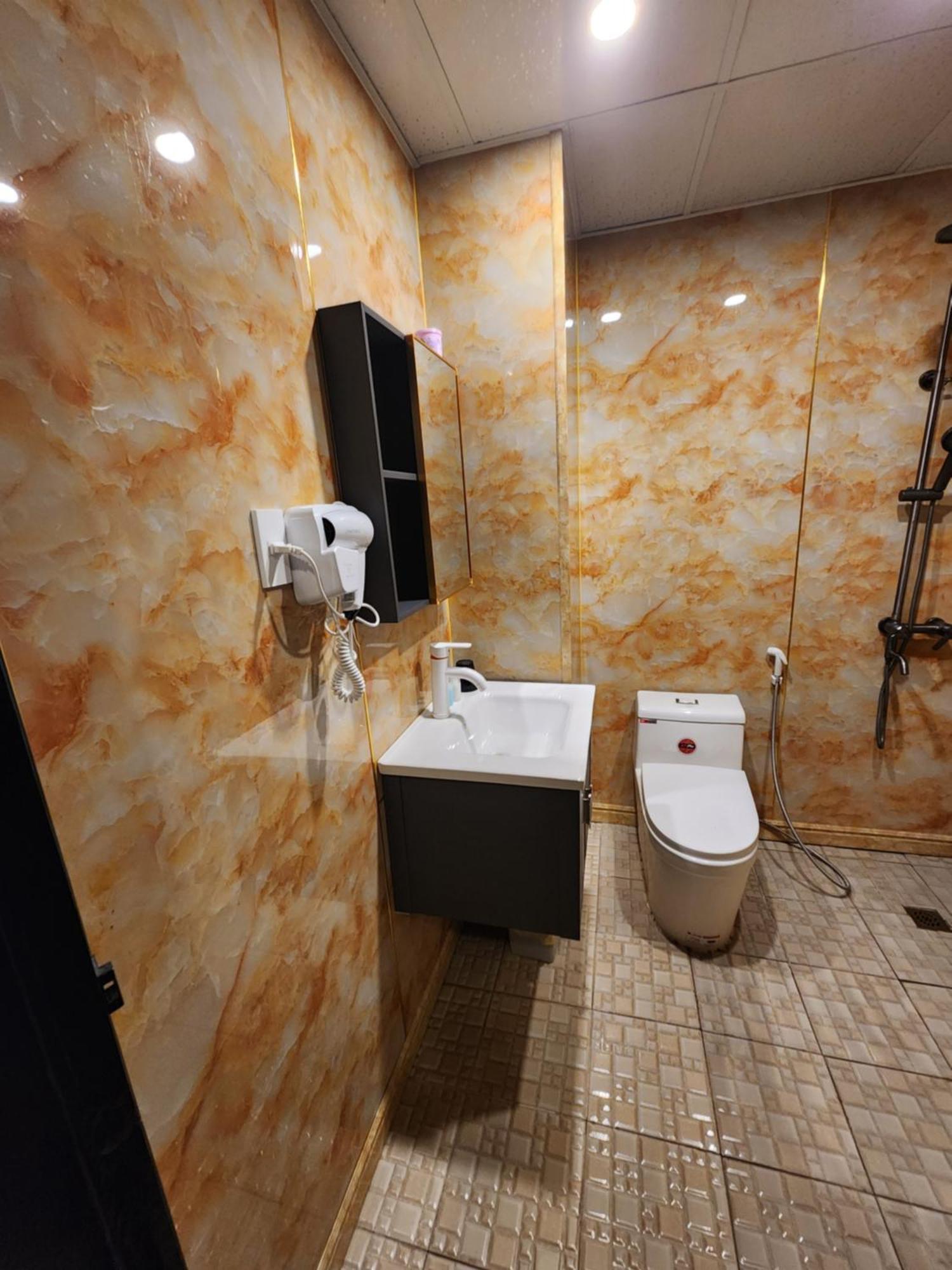 Sea Light Hotel Ратьзя Екстер'єр фото