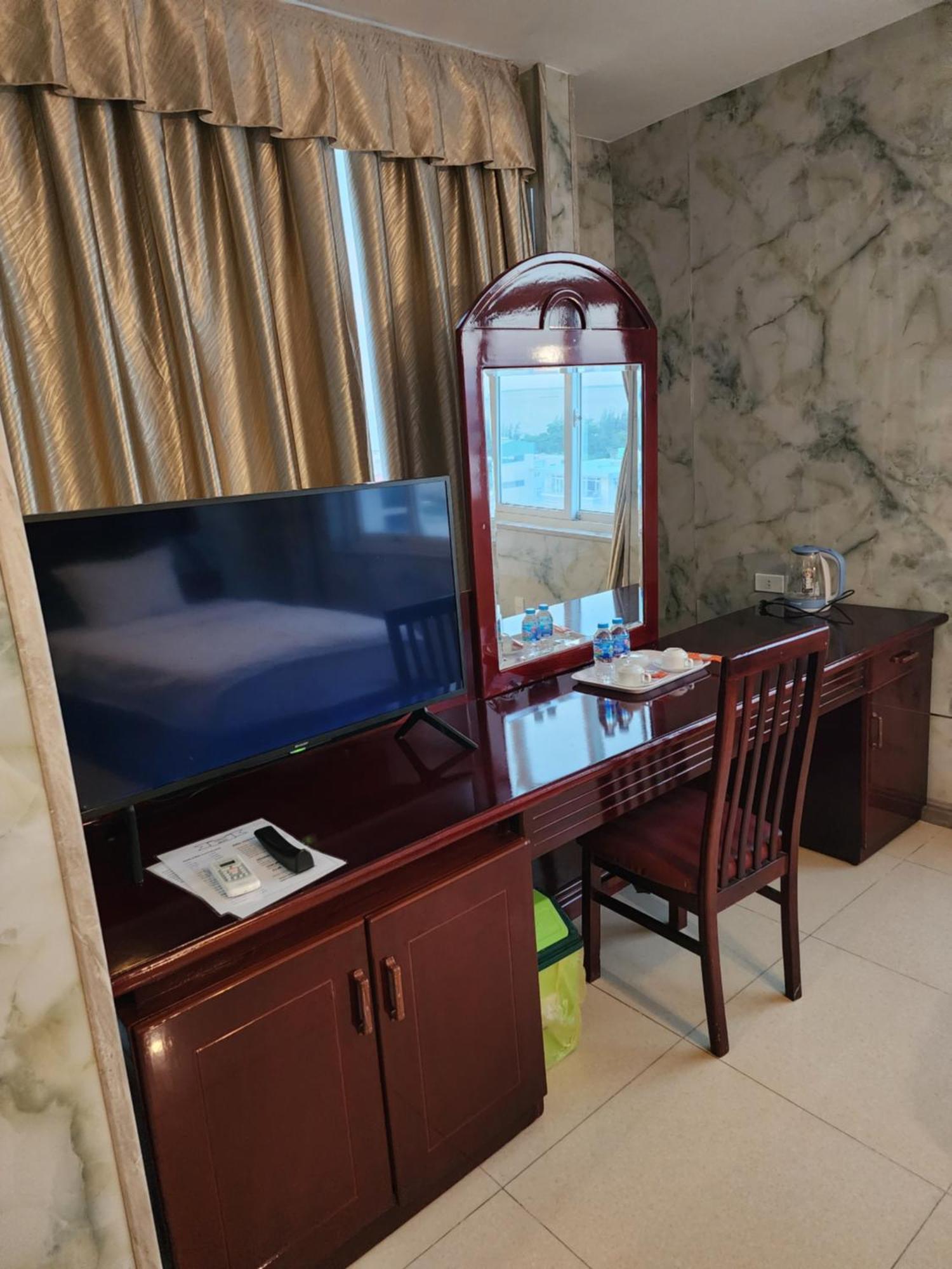 Sea Light Hotel Ратьзя Екстер'єр фото