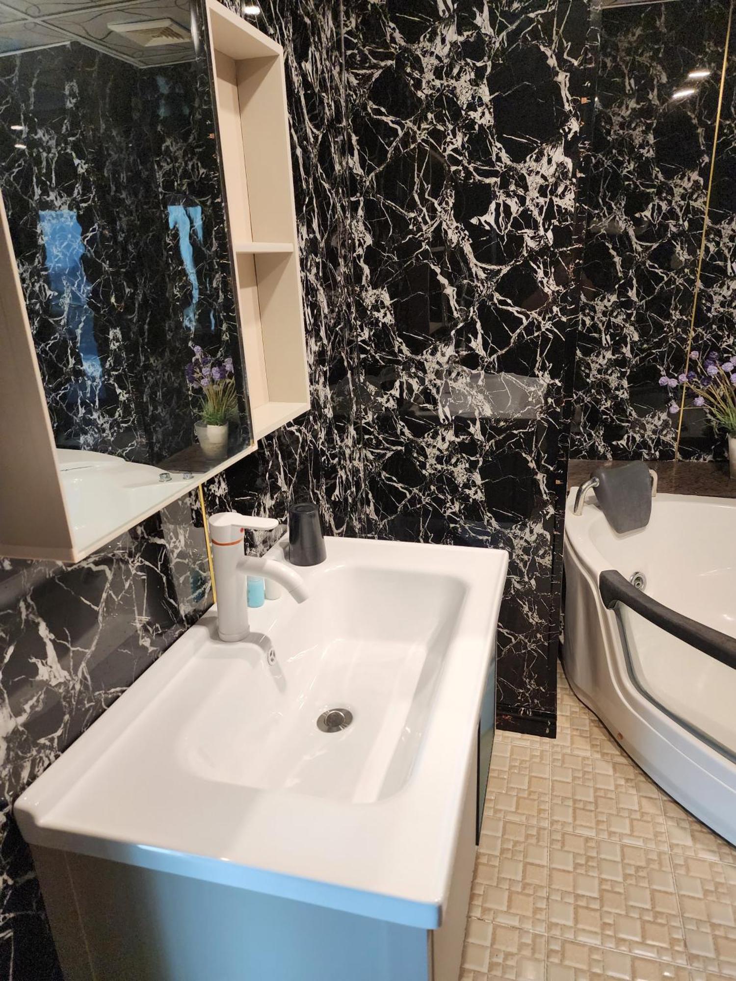 Sea Light Hotel Ратьзя Екстер'єр фото